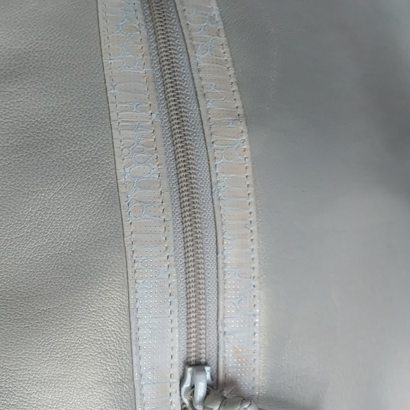 Sharif Crossbody Bag - Picture 14 of 15
